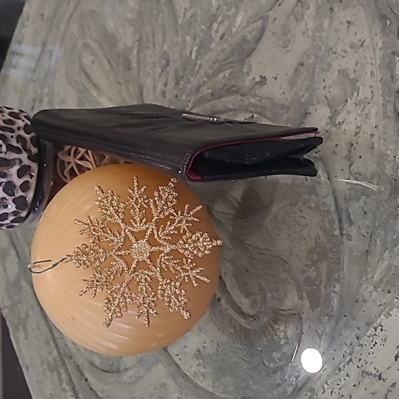 COACH PATENT LEATHER CLUTCH WALLET NEW - Picture 7 of 10